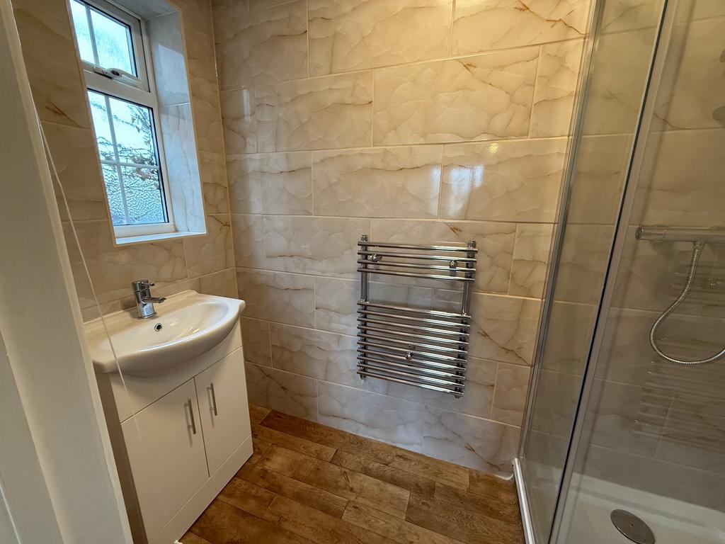 En-suite Bathroom