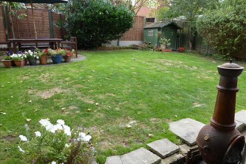 undefined, Bateman Drive, AYLESBURY