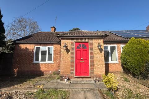 undefined, Sandycroft Road, AMERSHAM