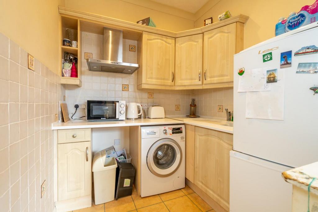 Kitchen.jpg