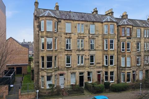 2 bedroom flat to rent, McDonald Road, Canonmills, Edinburgh, EH7