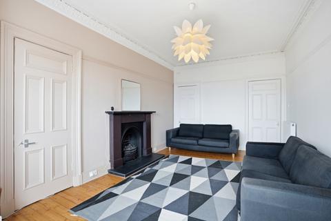 2 bedroom flat to rent, McDonald Road, Canonmills, Edinburgh, EH7