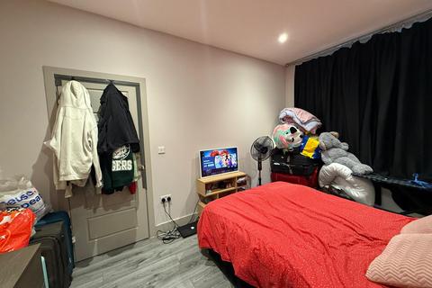 1 bedroom apartment to rent, Quilters Way, Stoke Mandeville, AYLESBURY