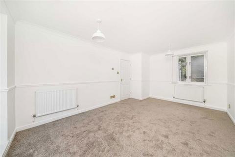 2 bedroom flat to rent, Island Row, London E14