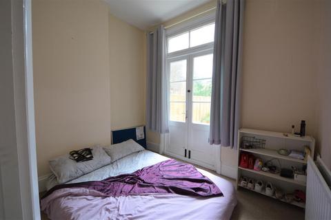 undefined, Leicester Road, East Finchley, N2