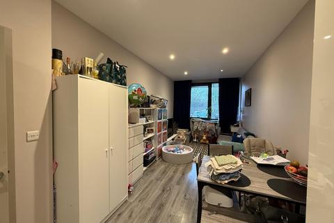 undefined, Quilters Way, Stoke Mandeville, Aylesbury
