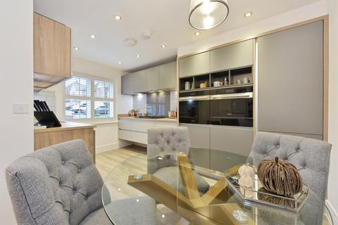 3 bedroom detached house for sale, Cranleigh Road, Woodthorpe, Chesterfield