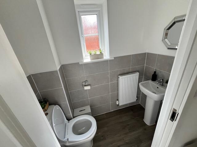 En-suite Bathroom