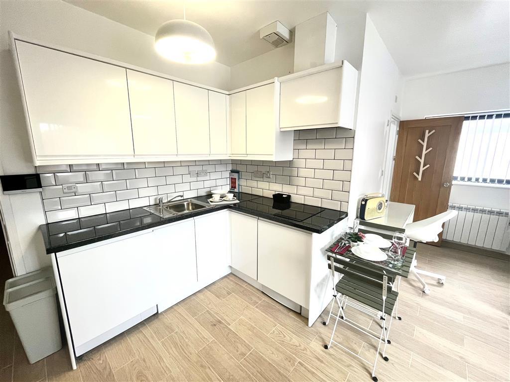Apartment in NOTTINGHAM - View 4
