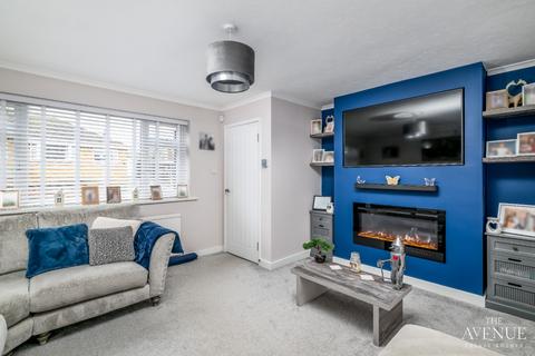 undefined, Knightlands Road, Irthlingborough, NN9 5SU