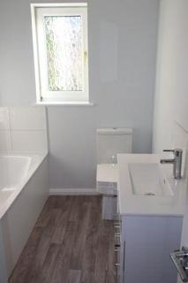 1 bedroom in a house share to rent, Vicarage Road, WATFORD