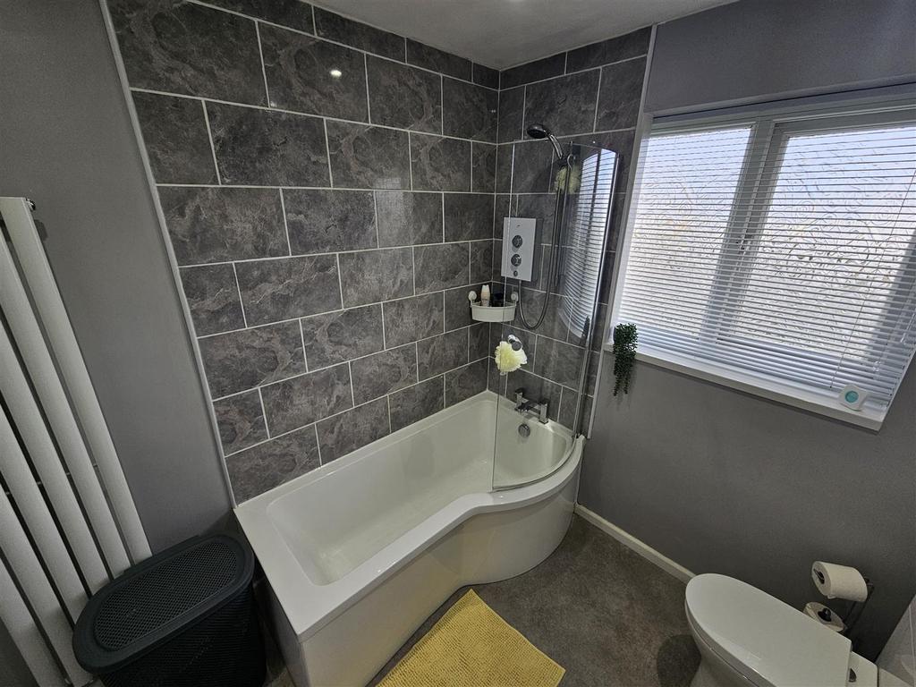 Bathroom W.C.