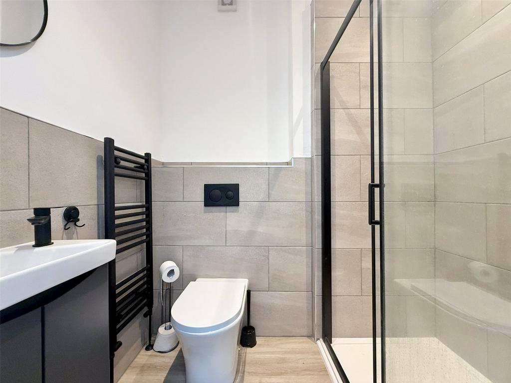 Bedroom 5 En-Suite