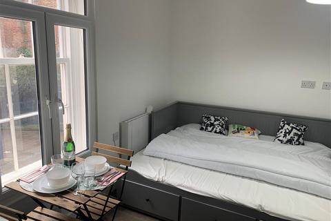 1 bedroom apartment to rent, St. James's Street, NOTTINGHAM