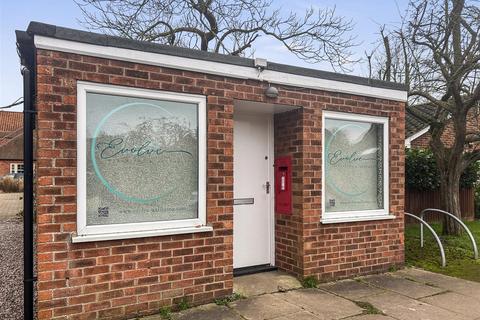 Property to rent - High Street, Bassingham LN5