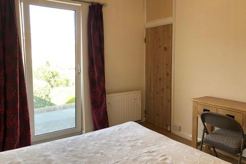 House share to rent, Nascot Place, WATFORD