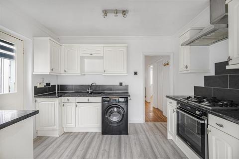 2 bedroom detached bungalow for sale, Southdown Avenue, Peacehaven