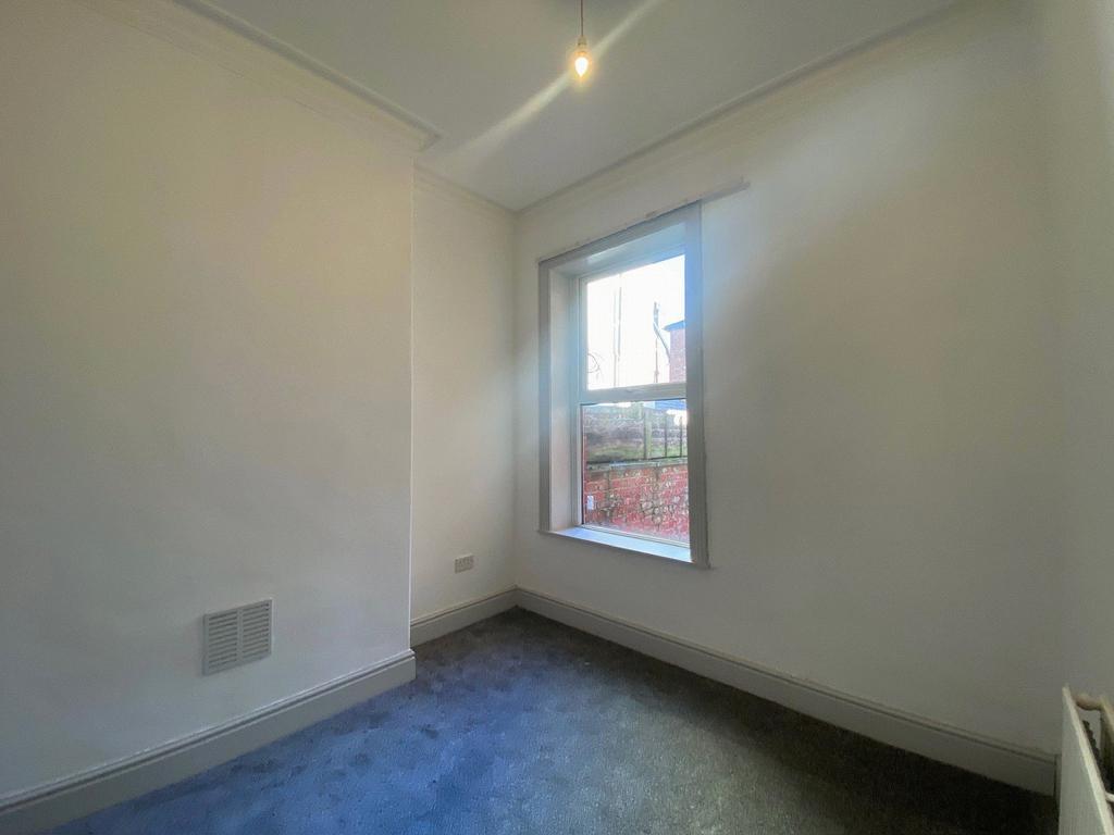 Flat 1 Bedroom 1