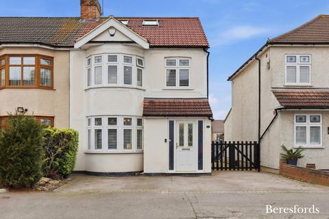 undefined, Southdown Road, Hornchurch, RM11