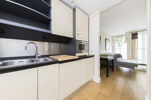 1 bedroom flat to rent, Westferry Circus, London E14