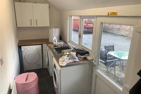 undefined, William Road, West Bridgford, NOTTINGHAM