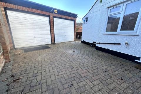 undefined, Watford Field Road, WATFORD