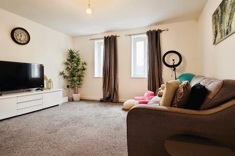 1 bedroom flat for sale, Broadway, Cardiff