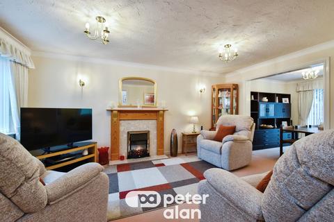 undefined, The Rise, Aberdare