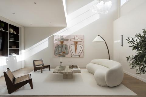 2 bedroom flat for sale, Colville Mews, Notting Hill, London