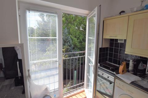 undefined, Willow Lane, WATFORD