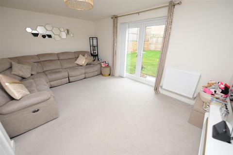 undefined, Quarry Bank Road, Eccleshill BD2