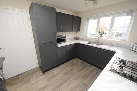 undefined, Quarry Bank Road, Eccleshill BD2