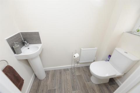undefined, Quarry Bank Road, Eccleshill BD2
