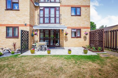 undefined, Chenies Way, WATFORD