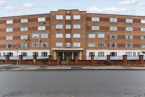 undefined, Parrs Wood Court, 880 Wilmslow Road, Didsbury, Manchester, M20