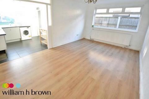 2 bedroom bungalow to rent, Rainham, Essex