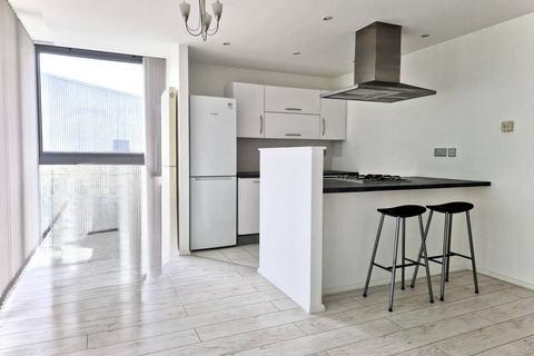 1 bedroom flat to rent, Abbott's Wharf, E14