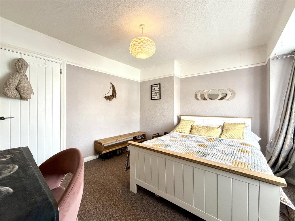 Bedroom 1-2