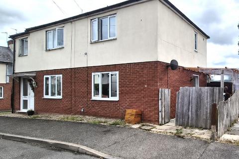 2 bed house for rent in Ayscough Avenue, SPALDING