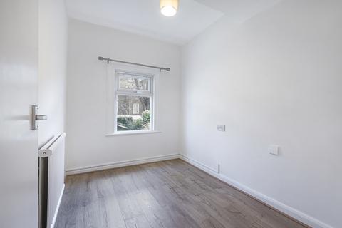 2 bedroom flat to rent, Oxford Road, London, W5