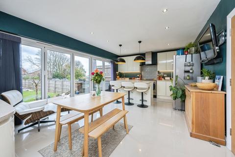 5 bedroom detached house for sale, Lea Road, Ampthill, Bedfordshire, MK45