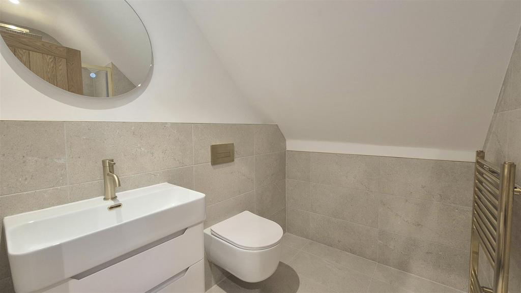 Master Ensuite