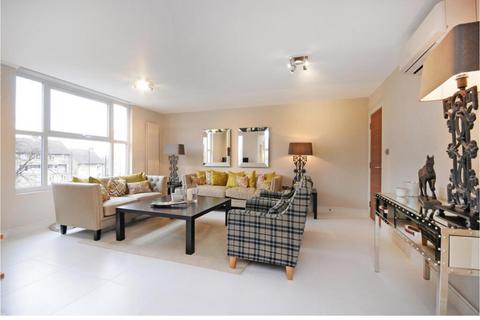 3 bedroom apartment to rent, St. Johns Wood Park, London NW8