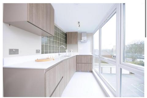 3 bedroom apartment to rent, St. Johns Wood Park, London NW8