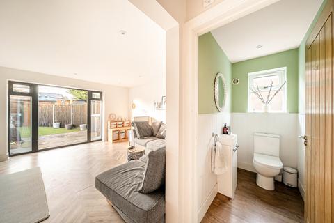 3 bedroom semi-detached house for sale, Staines Road East, Sunbury-On-Thames, TW16