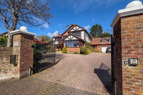 undefined, Lucerne Court, Douglas, Isle of Man, IM2