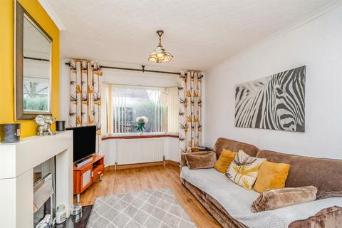 3 bedroom semi-detached house for sale, Stokes Avenue, Willenhall