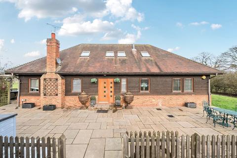 4 bedroom property for sale, Etchden Road, Bethersden TN26