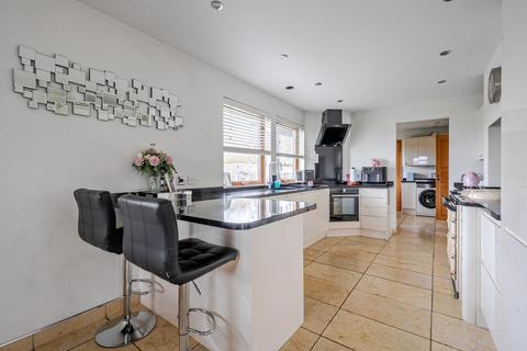 4 bedroom property for sale, Etchden Road, Bethersden TN26