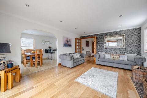 4 bedroom property for sale, Etchden Road, Bethersden TN26